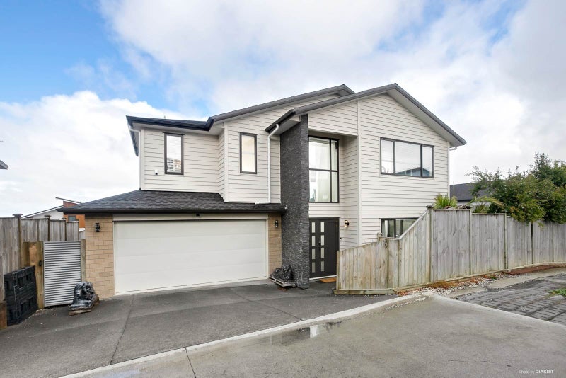 6/0 Hillsborough Road, Mount Roskill, Auckland - Carousel 1