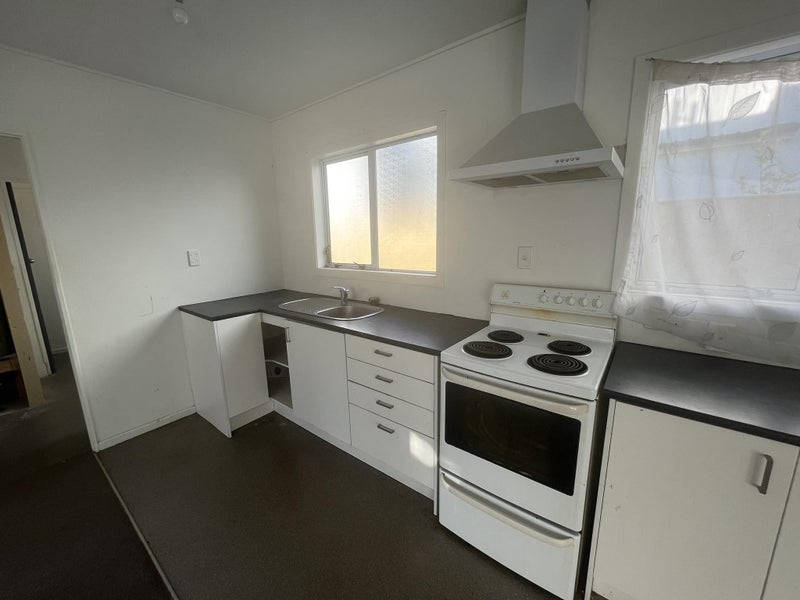 3/93 Randwick Crescent, Moera, Lower Hutt - Carousel 2