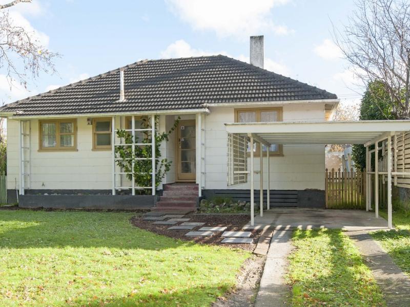62 Kowhai Street, Naenae, Lower Hutt - Carousel 1