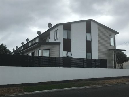 1/25 Abbotsford Street, Whitiora, Hamilton - Carousel 1