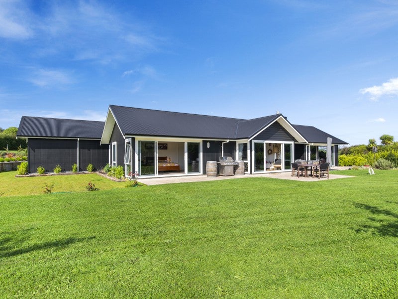 7 Lacebark Drive, Taupo - Carousel 1