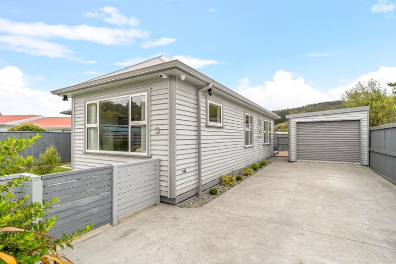 3C Moohan Street, Wainuiomata, Lower Hutt - Carousel 1