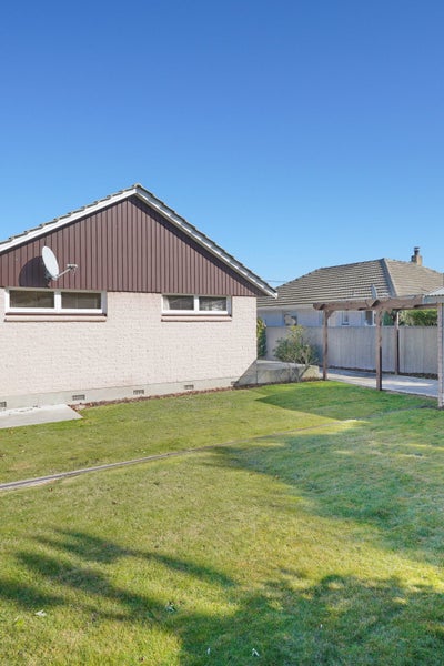 67 Vardon Crescent, Shirley, Christchurch - Carousel 32