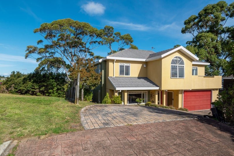 2/31 Taroka Close, Pinehill, Auckland - Carousel 1