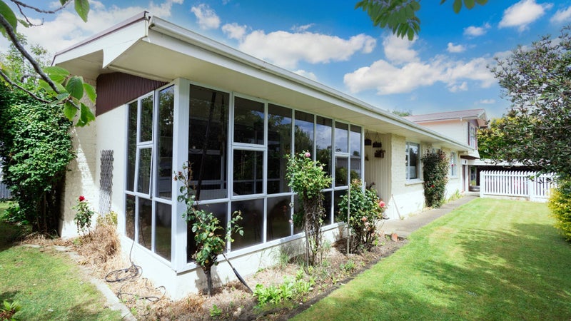 611 Tay Street, Hawthorndale, Invercargill - Carousel 1