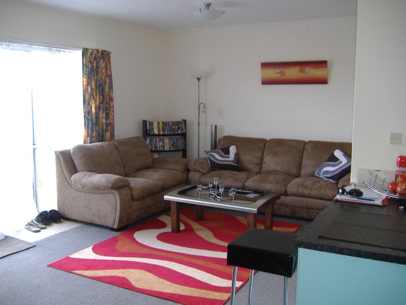 1/33 Alexander Street, Cockle Bay, Auckland - Carousel 1