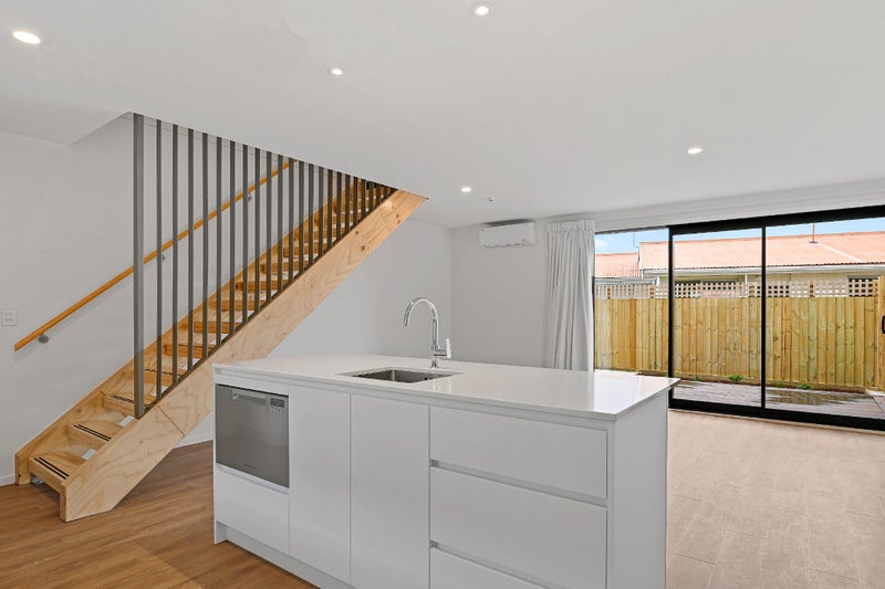 4/45 Division Street, Riccarton, Christchurch - Carousel 2