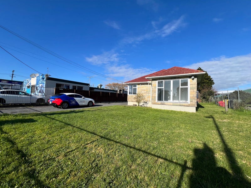 74 Russell Road, Manurewa, Auckland - Carousel 2
