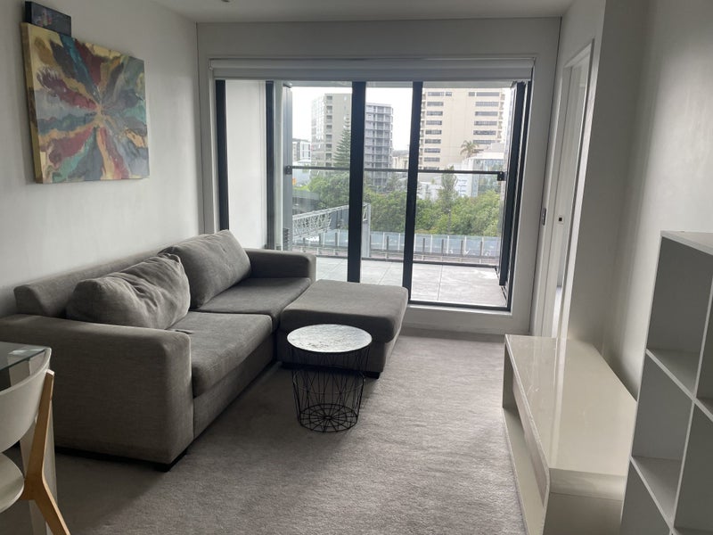 210/5 Howe Street, Auckland Central, Auckland - Carousel 1