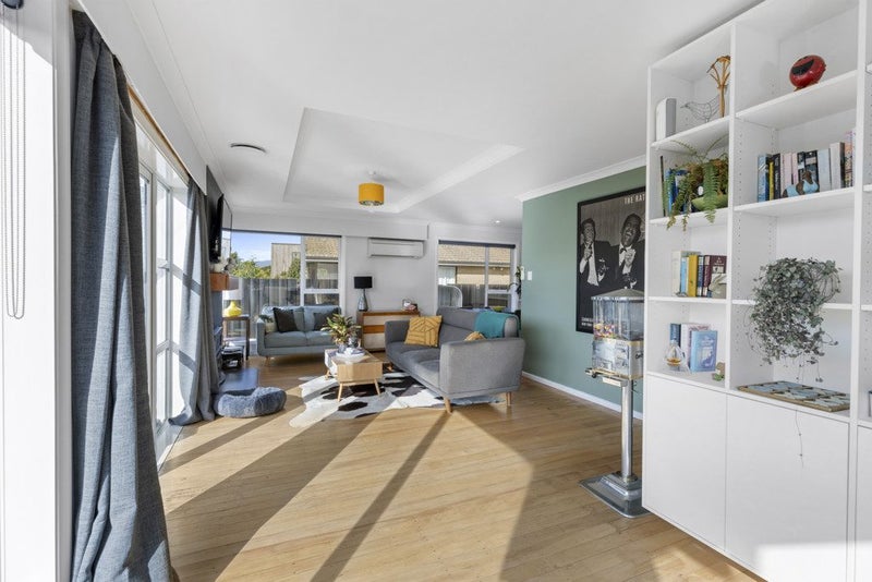 16 Malta Crescent, South New Brighton, Christchurch - Carousel 2