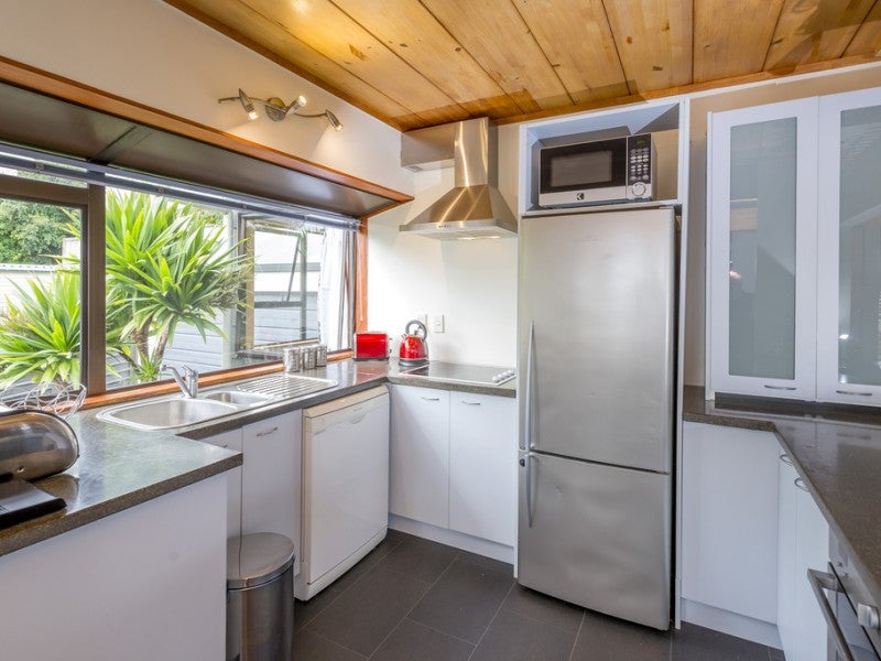 144A Matai Road, Raumati Beach, Paraparaumu - Carousel 2