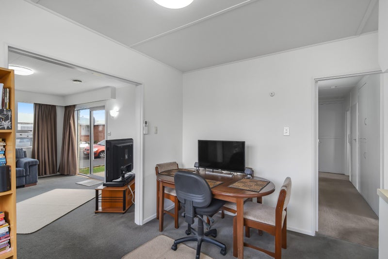 2A Wynyard Street, South Dunedin, Dunedin - Carousel 2