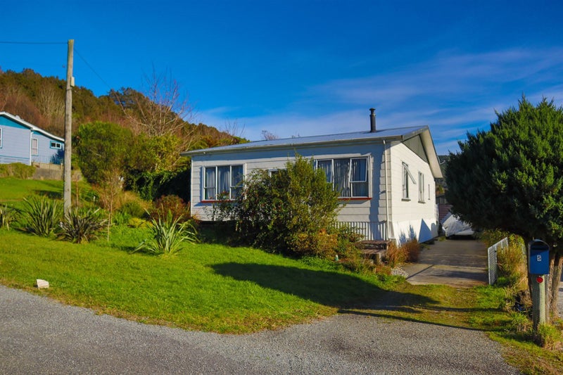 5 Ross Street, Dunollie, Runanga - Carousel 1