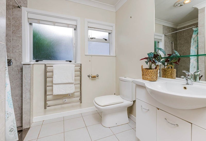 49 Myers Road, Manurewa East, Auckland - Carousel 11