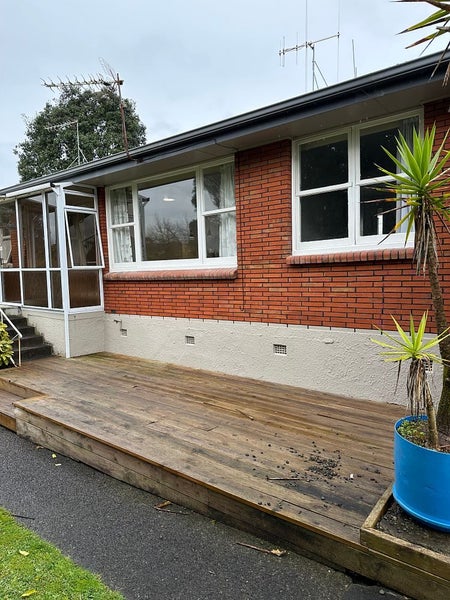 2/11 Manning Street, Hamilton Central, Hamilton - Carousel 1