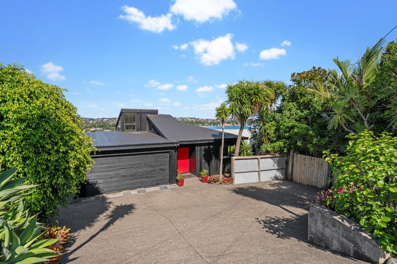 16 Tindalls Bay Road, Tindalls Beach, Whangaparaoa - Carousel 2