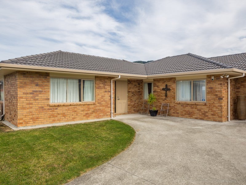 20 Percy Kinsman Crescent, Riverstone Terraces, Upper Hutt - Carousel 2