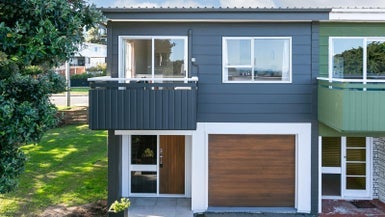 5/20 Bay Drive, Titahi Bay, Porirua - Carousel 1