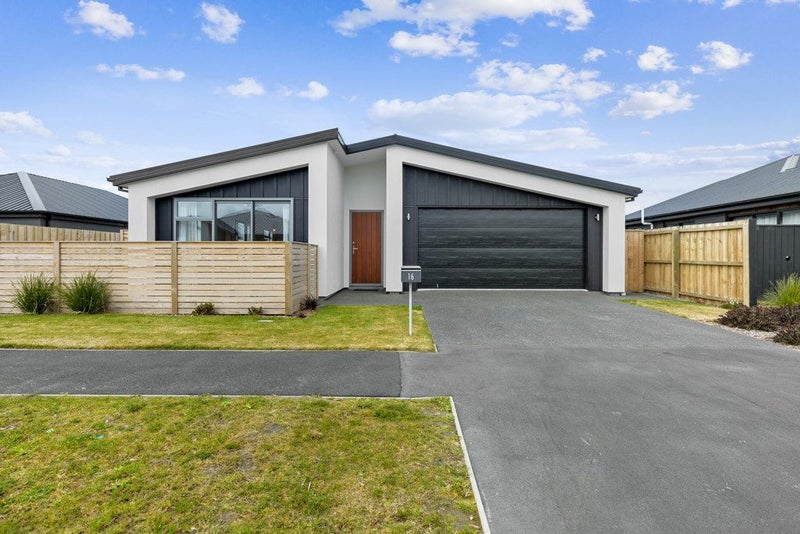 16 Sarah Nicholls Street, Belfast, Christchurch - Carousel 1