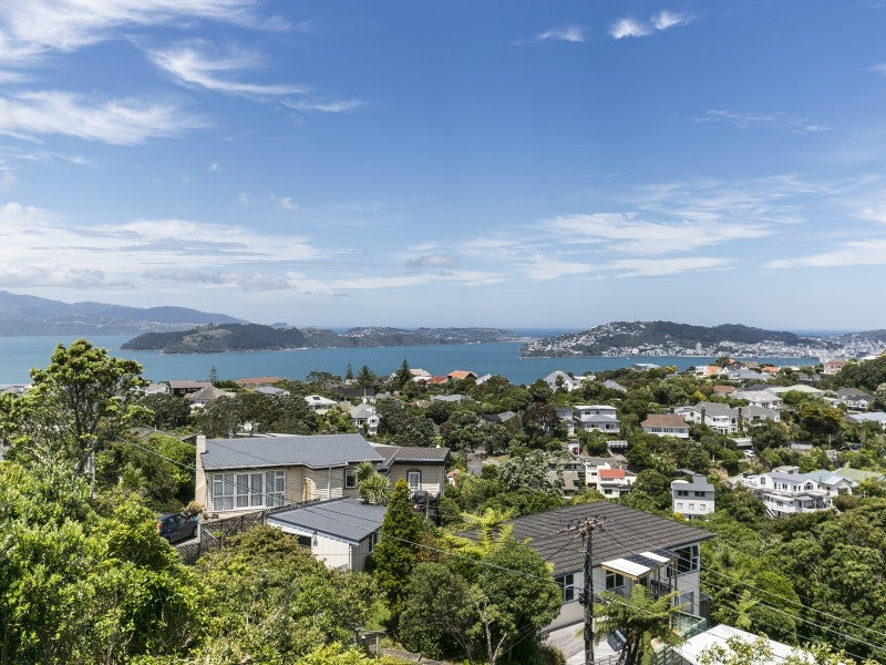 81 Madras Street, Khandallah, Wellington - Carousel 2