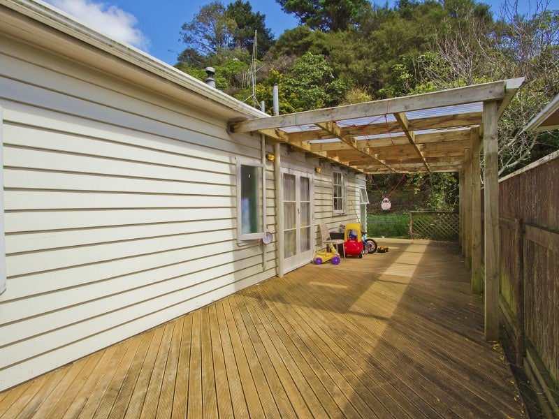 111 Hair Street, Wainuiomata, Lower Hutt - Carousel 2