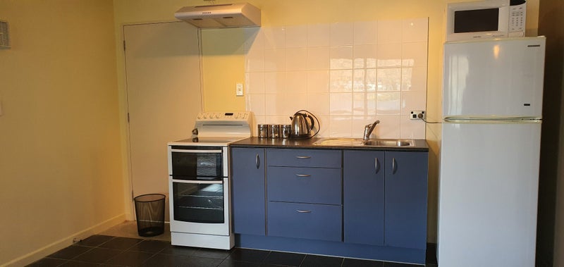 2 De La Mare Place, Frankton, Queenstown - Carousel 2