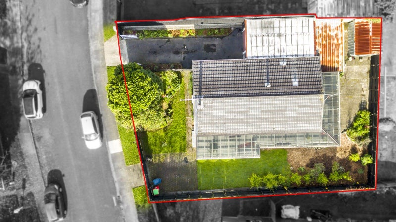 2/23 Roband Crescent, Brown Owl, Upper Hutt - Carousel 23