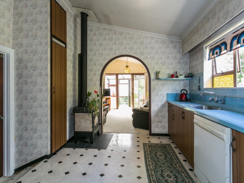 10 Hadfield Terrace, Bluff Hill, Napier - Carousel 2