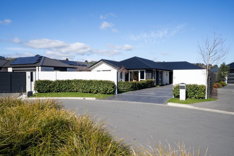 8 Terrier Lane, Halswell, Christchurch - Carousel 22