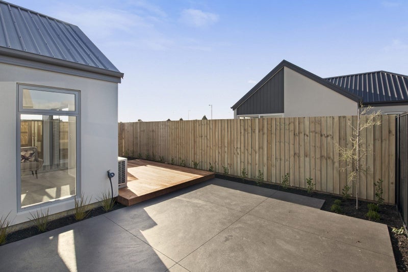 64 Manakura Street, Russley, Christchurch - Carousel 13