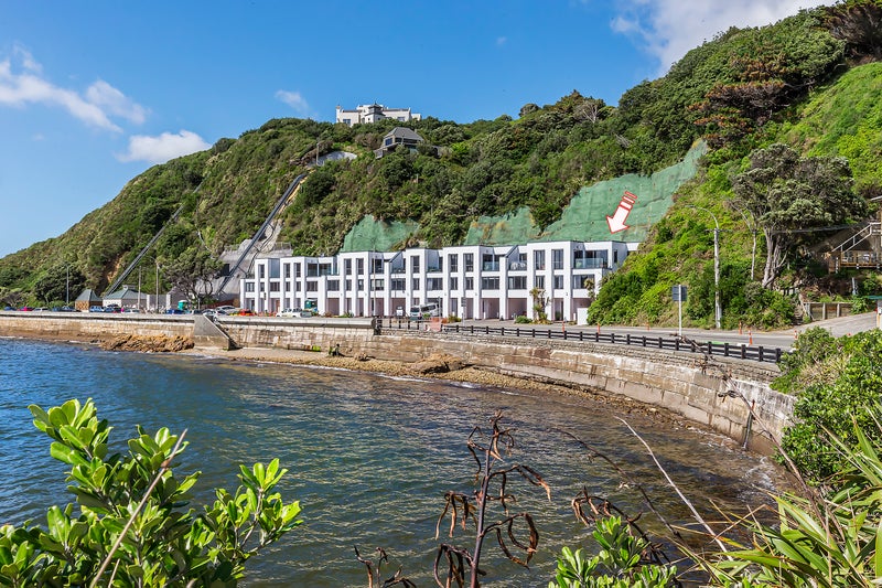 1/148 Evans Bay Parade, Roseneath, Wellington - Carousel 1
