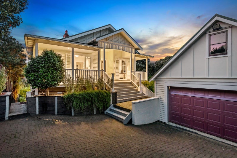 25 Glen Road, Stanley Point, Auckland - Carousel 1