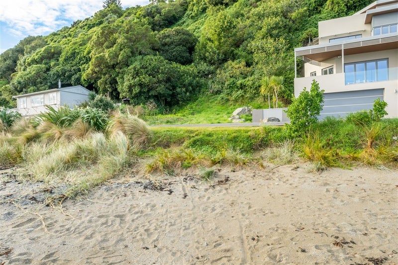 74 Moana Road, Plimmerton, Porirua - Carousel 23