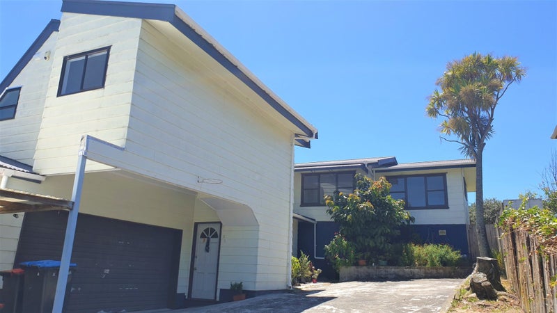 64A Tiverton Road, New Windsor, Auckland - Carousel 1