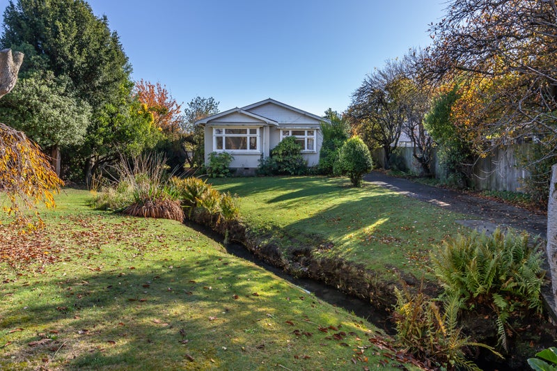 201 Blighs Road, Strowan, Christchurch - Carousel 31