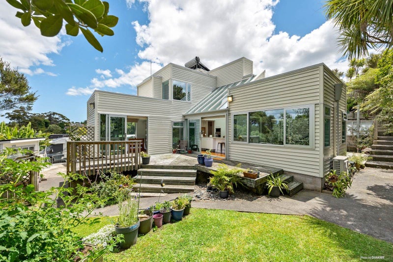 135 West Harbour Drive, West Harbour, Auckland - Carousel 1