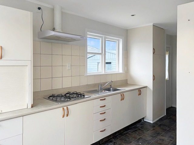 46 Brucefield Avenue, Netherby, Ashburton - Carousel 2