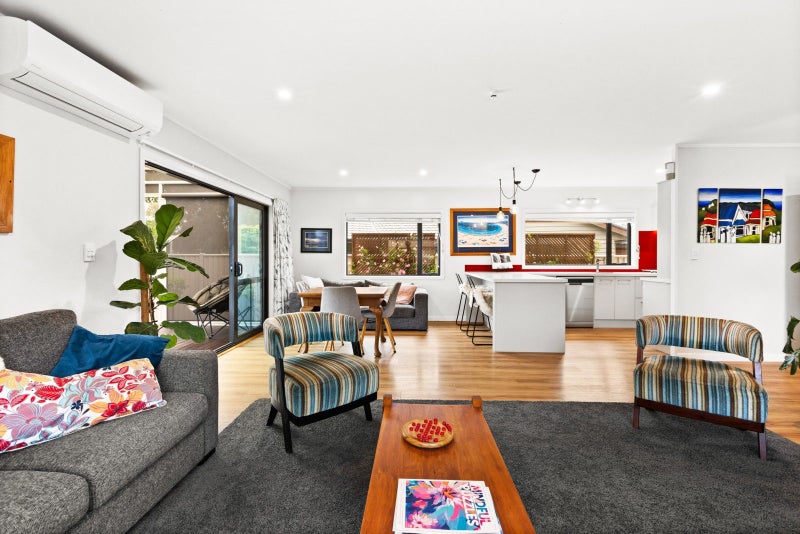 5 Anna Lane, Raureka, Hastings - Carousel 2