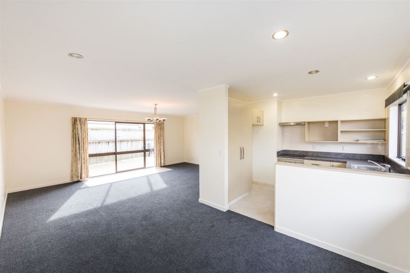 9 Purdie Place, Milson, Palmerston North - Carousel 1