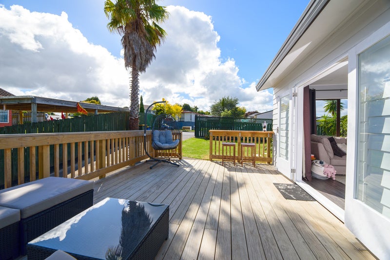 35 Addison Drive, Glendene, Auckland - Carousel 2