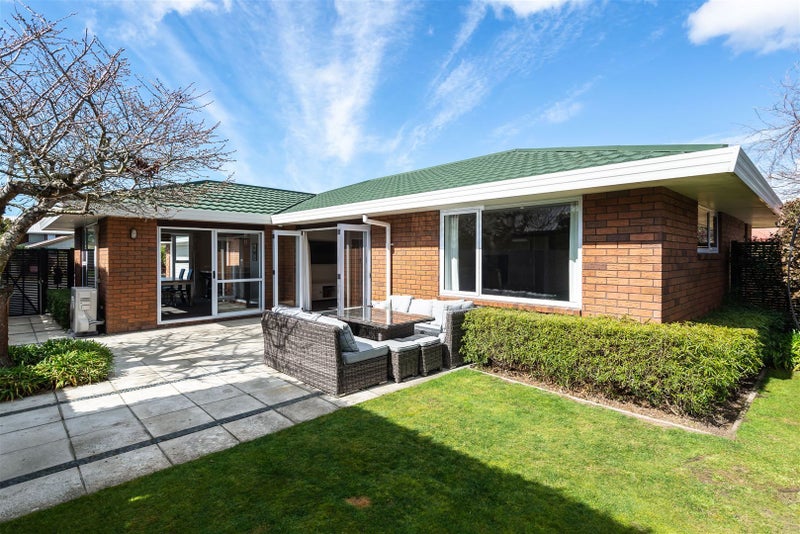 46 Regency Crescent, Redwood, Christchurch - Carousel 1