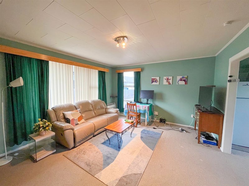 4/192 Church Street, West End, Timaru - Carousel 2