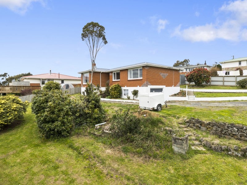 32 Caldwell Street, Brockville, Dunedin - Carousel 11