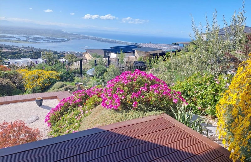 2 Clearview Lane, Mount Pleasant, Christchurch - Carousel 2
