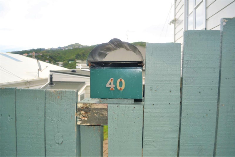 40 Tiber Street, Island Bay, Wellington - Carousel 17
