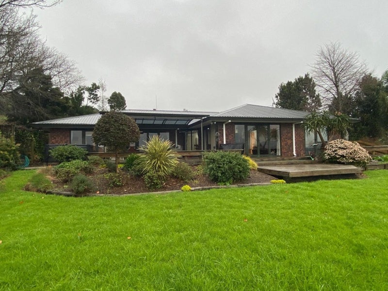 238 Lund Road, Katikati - Carousel 1