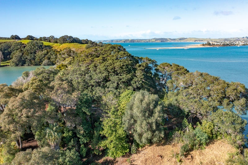 415 Leigh Road, Whangateau - Carousel 14