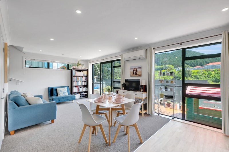 7 Ara Patukawenga, Tawa, Wellington - Carousel 2