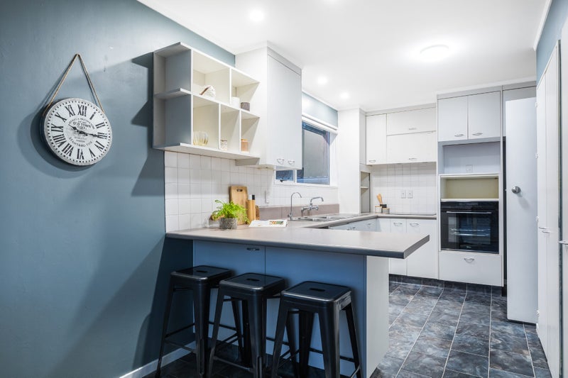 15 Bowline Place, Whitby, Porirua - Carousel 2