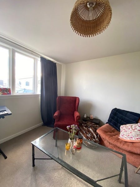 25A Earls Terrace, Mount Victoria, Wellington - Carousel 2